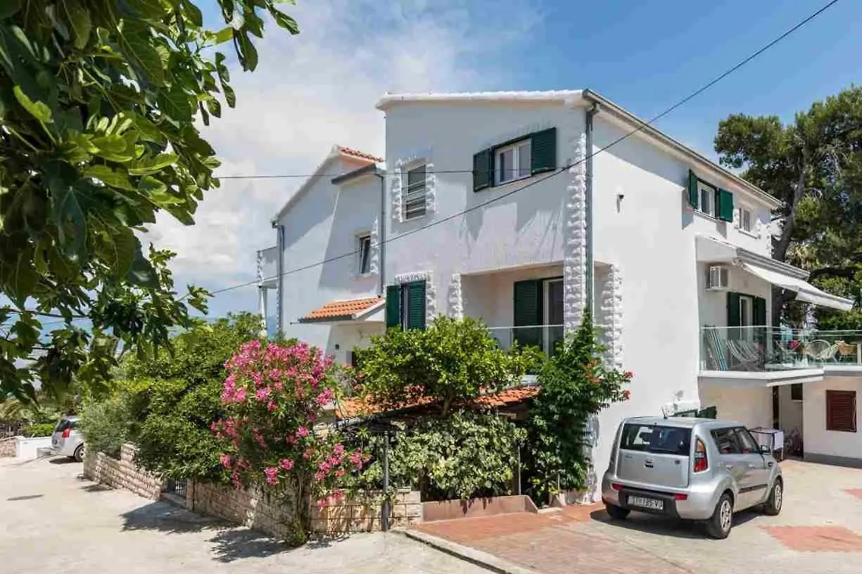 Apartment In Arbanija With Sea View, Terrace, Air Conditioning, Wifi 5139-3 Trogir